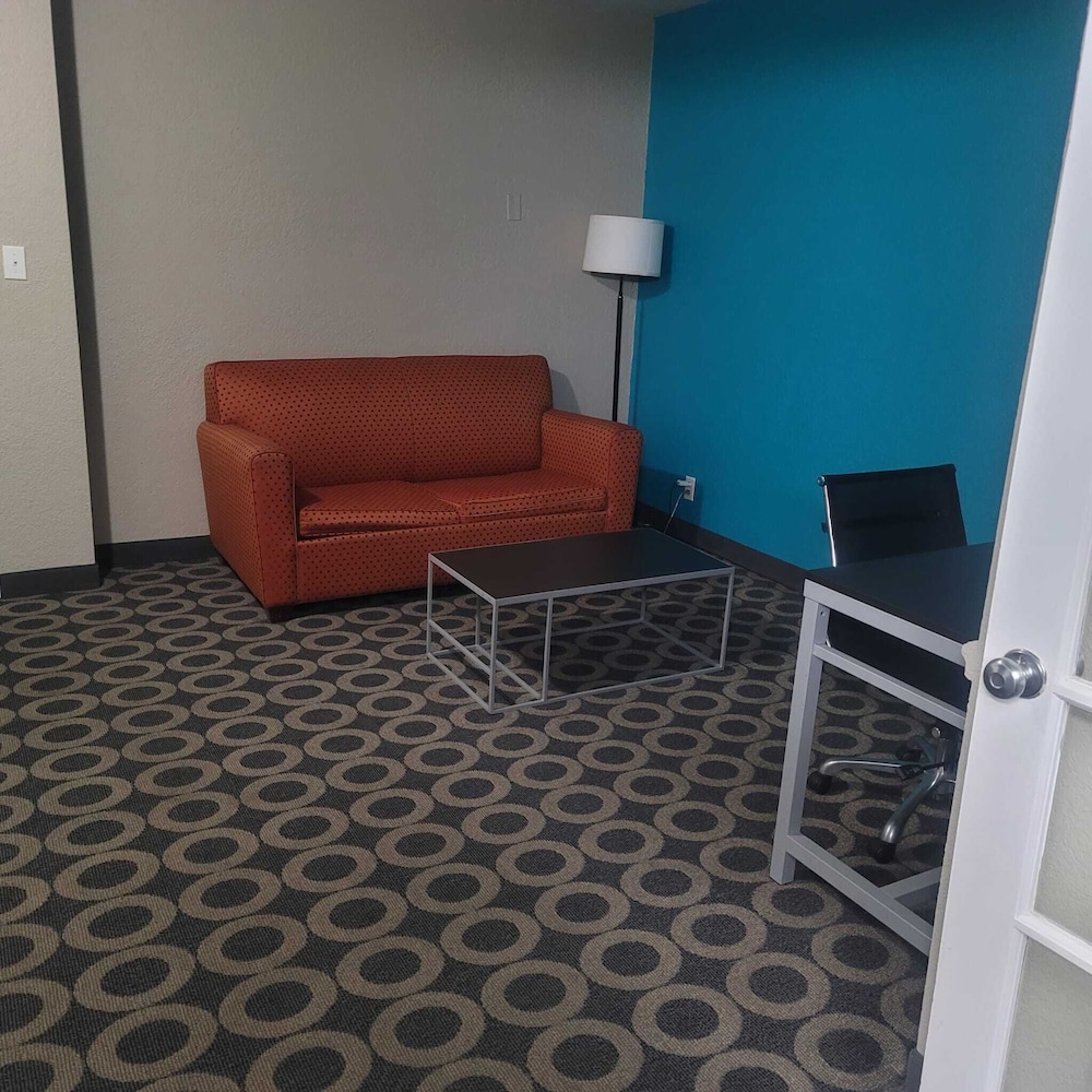 Travelodge by Wyndham San Antonio Downtown Northeast 22/35
