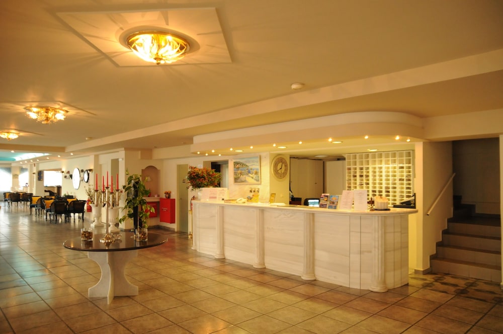 Kalyves Beach Hotel 11/69