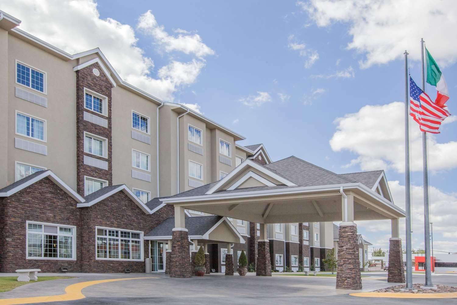 Microtel Inn & Suites By Wyndham Cuauhtemoc 38/40