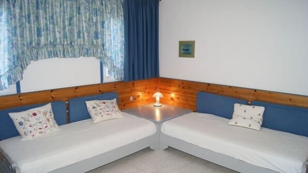 Xenios Faros Apartments 19/36