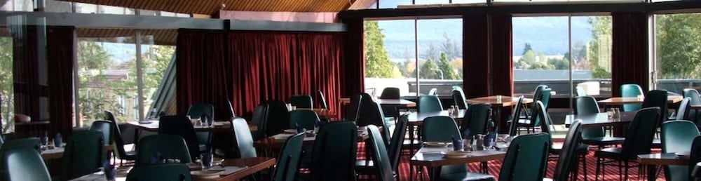 Fiordland Hotel Motel 45/54
