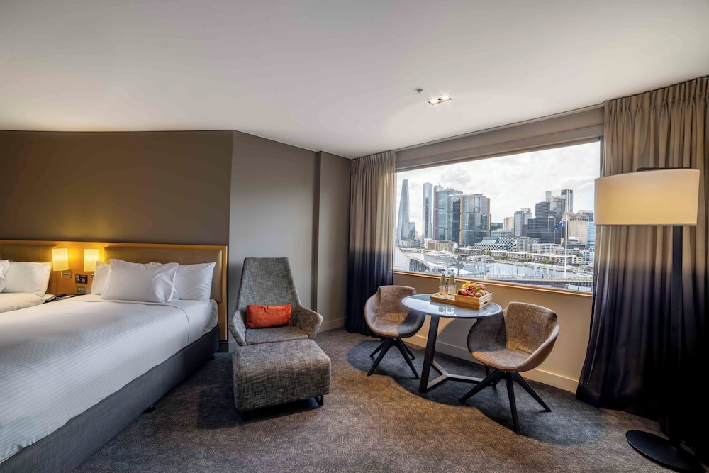 Novotel Sydney On Darling Harbour 25/74