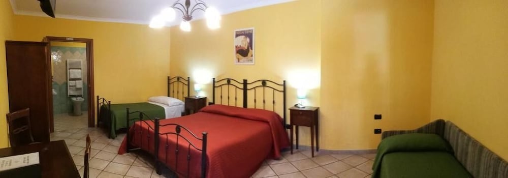 Albergo Pace 50/74