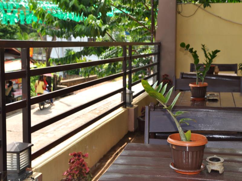 Coron Paradise Bed &amp; Breakfast 56/64