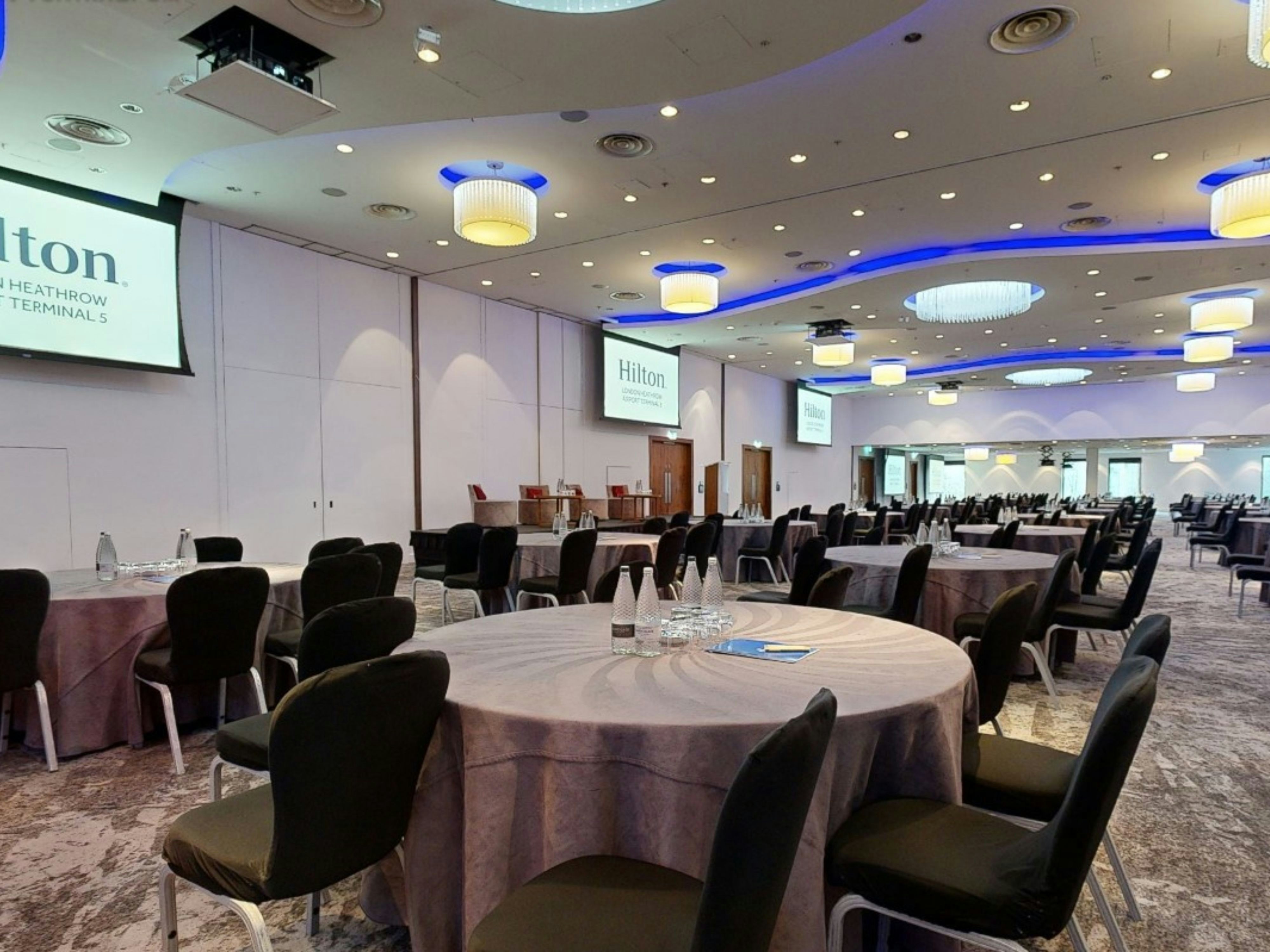 Hilton London Heathrow Airport Terminal 5 25/31