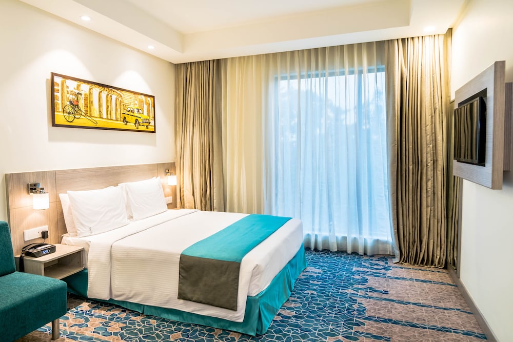 Holiday Inn Express Kolkata Airport 12/56