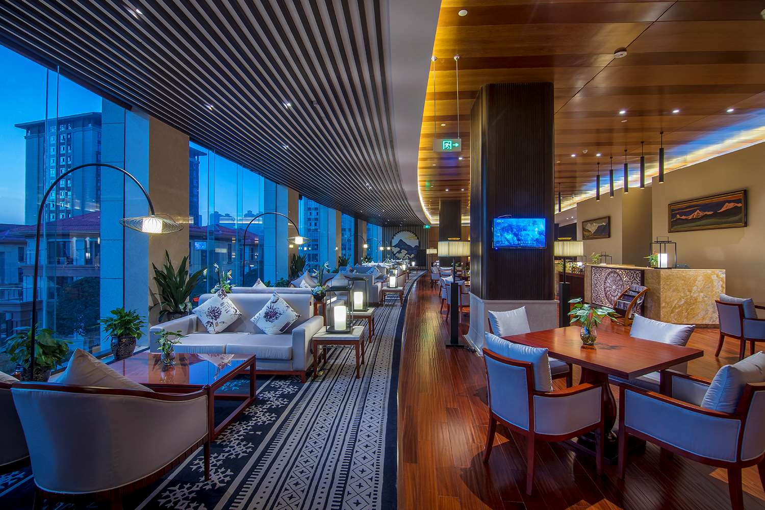 Howard Johnson by Wyndham Qunsheng Plaza Guizhou 16/26