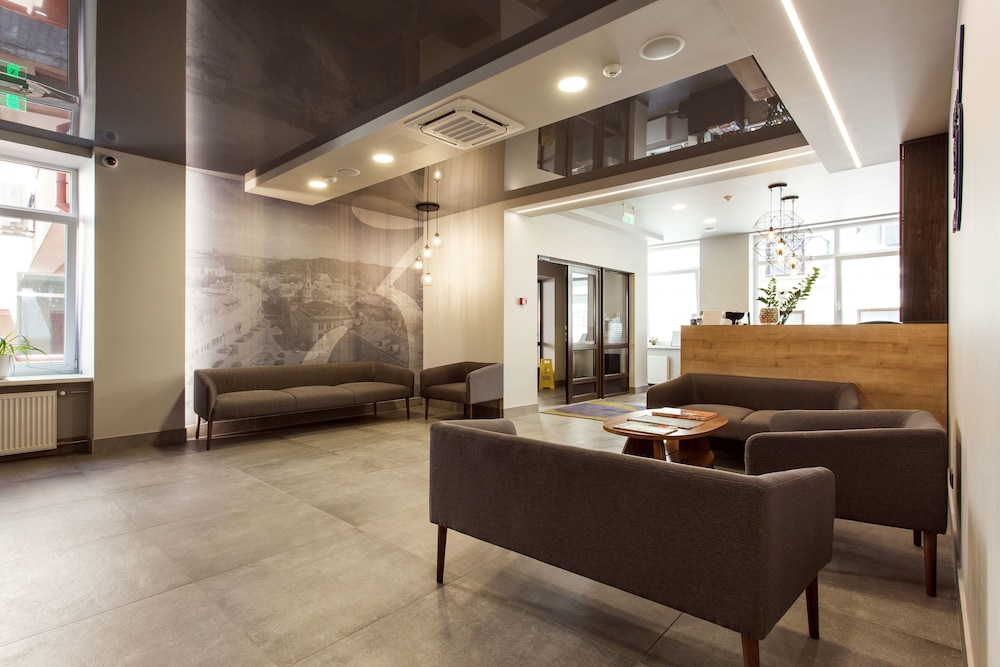 Old Town Trio Hotel 39/54