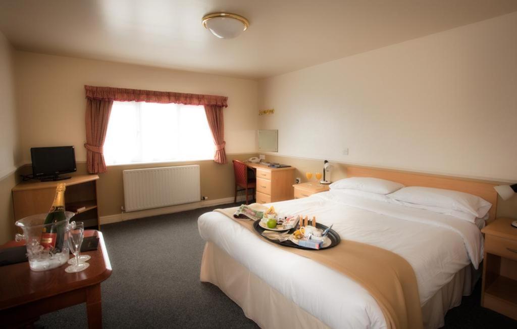 Standard, Double Bed