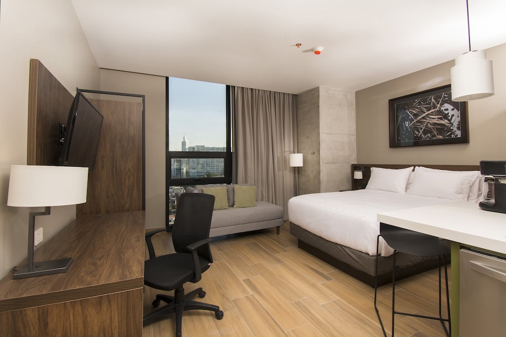 Staybridge Suites Guadalajara Novena 25/77