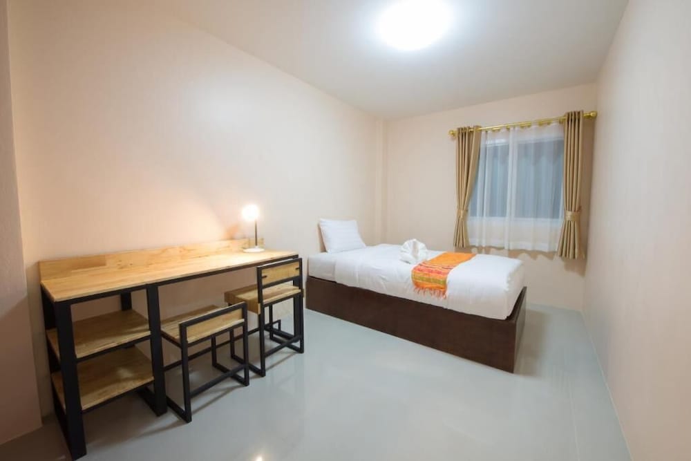 Bees Smile Hotel 21/45