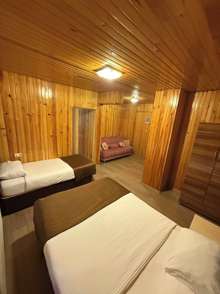 Ozkan Hotel 20/50