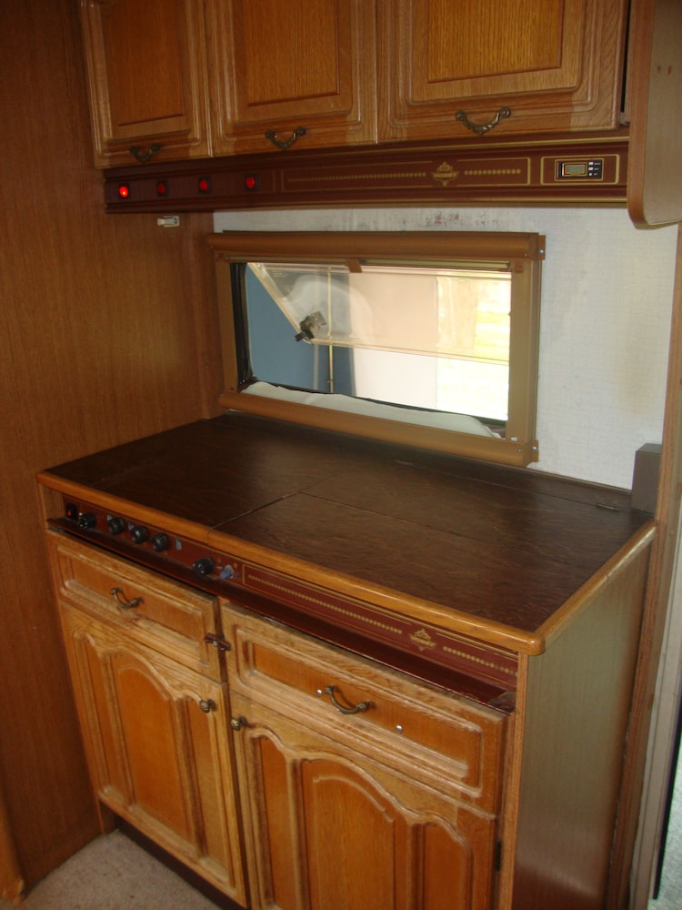 Camping Pitsoni 5/50