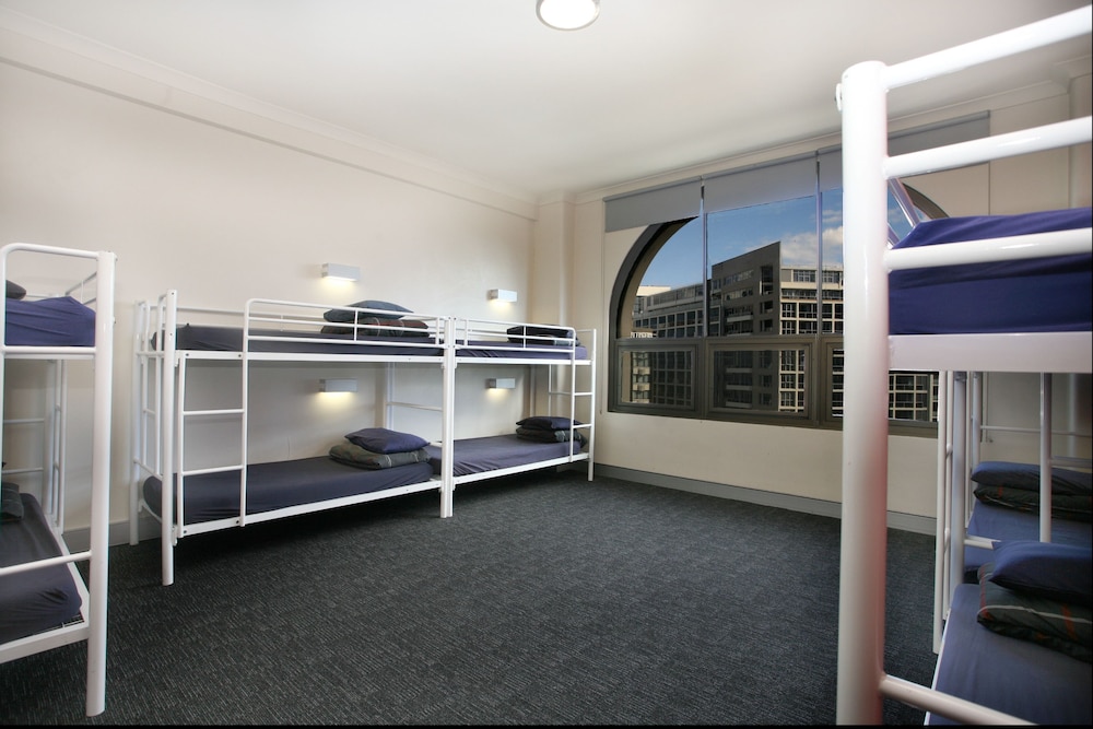 Wake Up Sydney - Adults Only 35/63