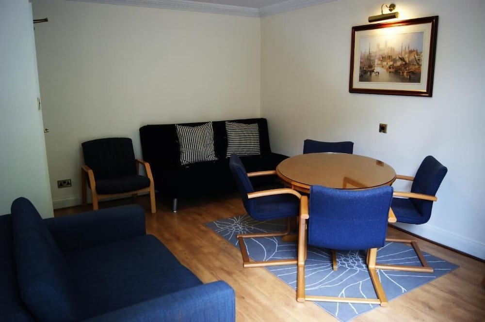 Westpoint Hotel 32/50