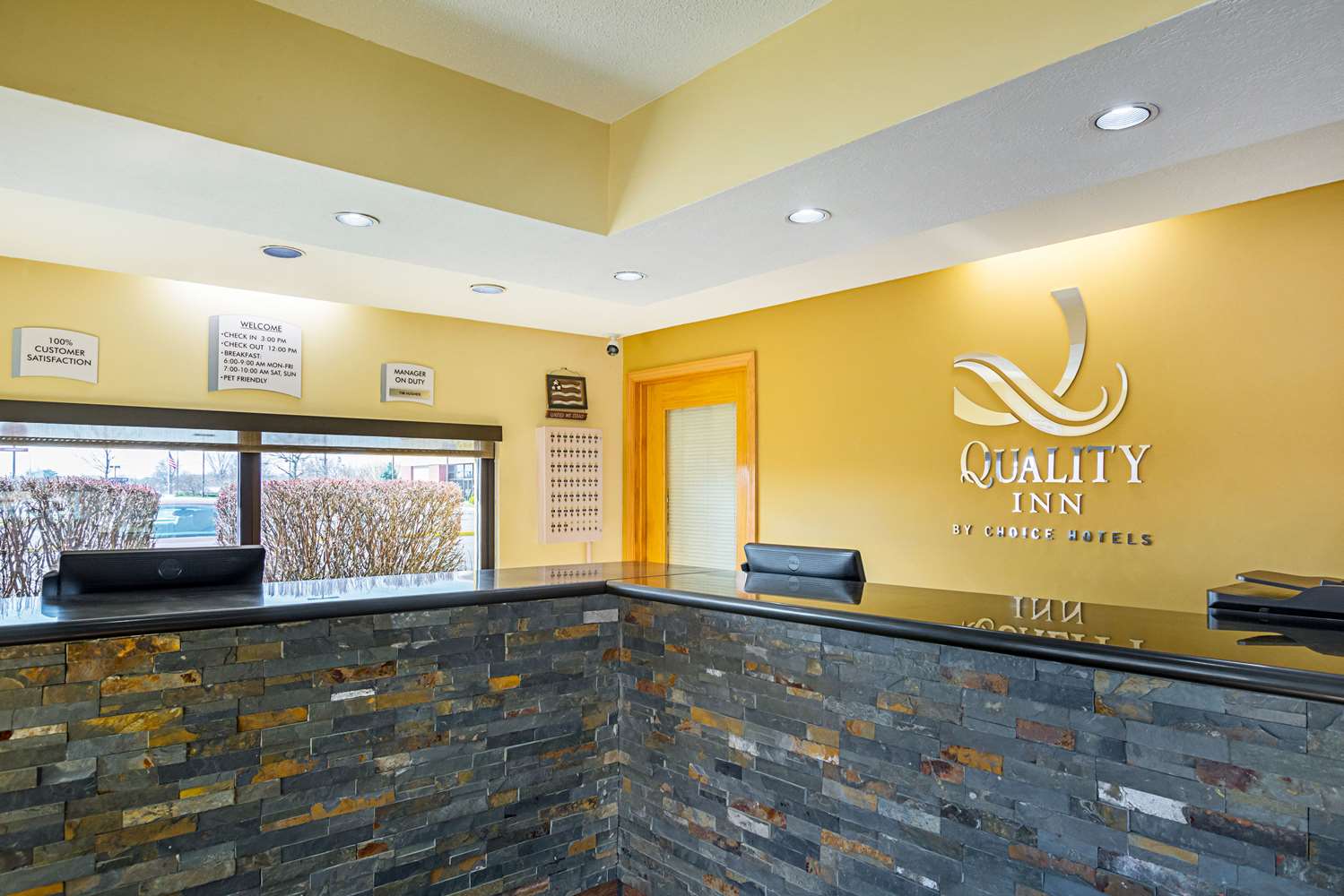 Quality Inn & Suites Greensburg I-74 2/19