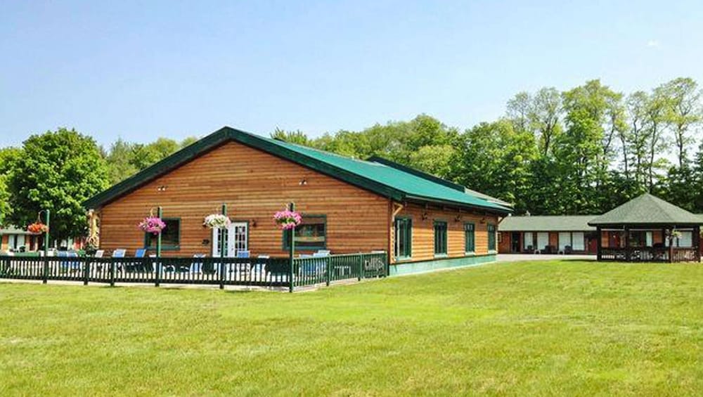 ADIRONDACK LODGE OLD FORGE 1/55