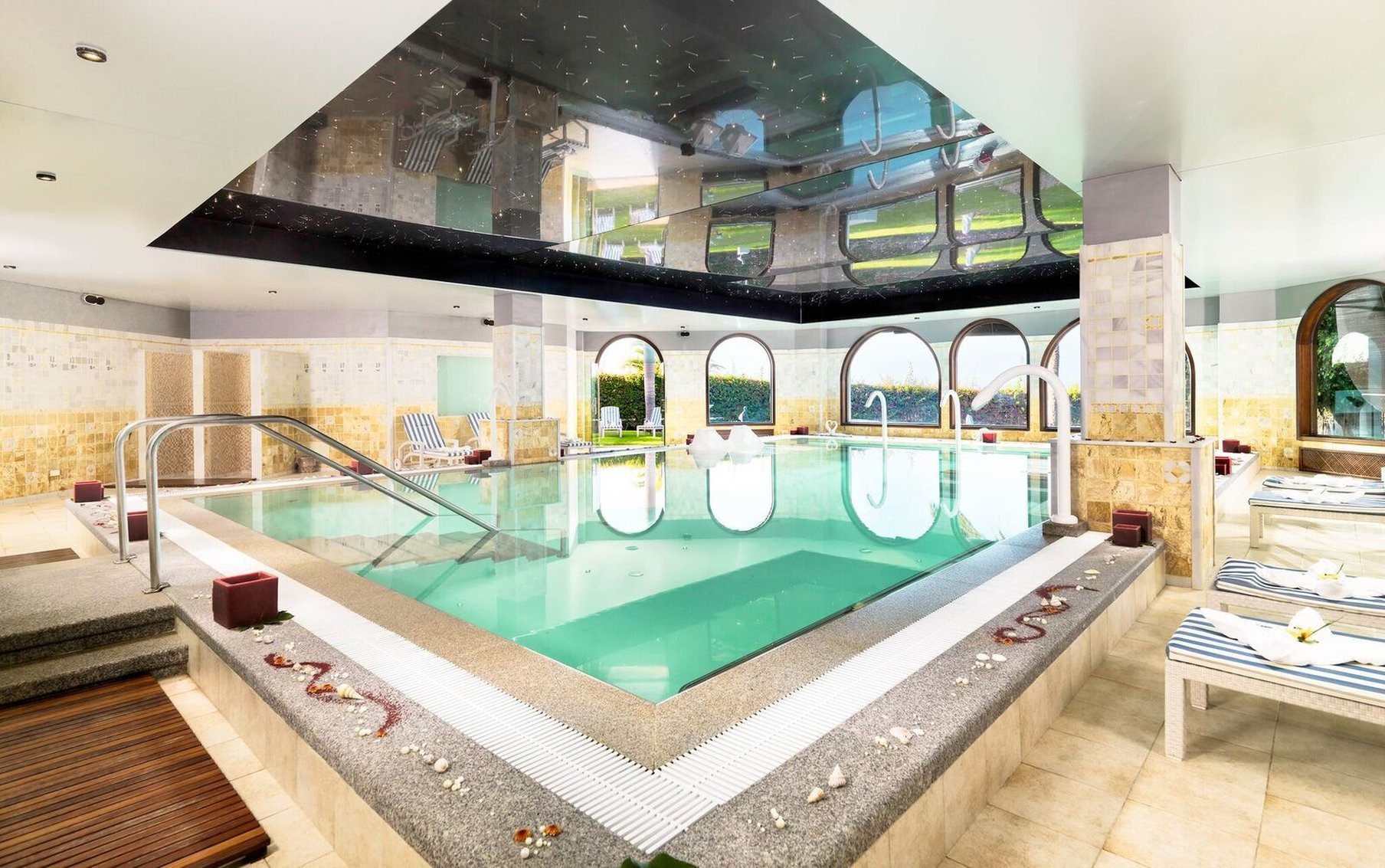 Princesa Yaiza Suite Hotel Resort 2/13