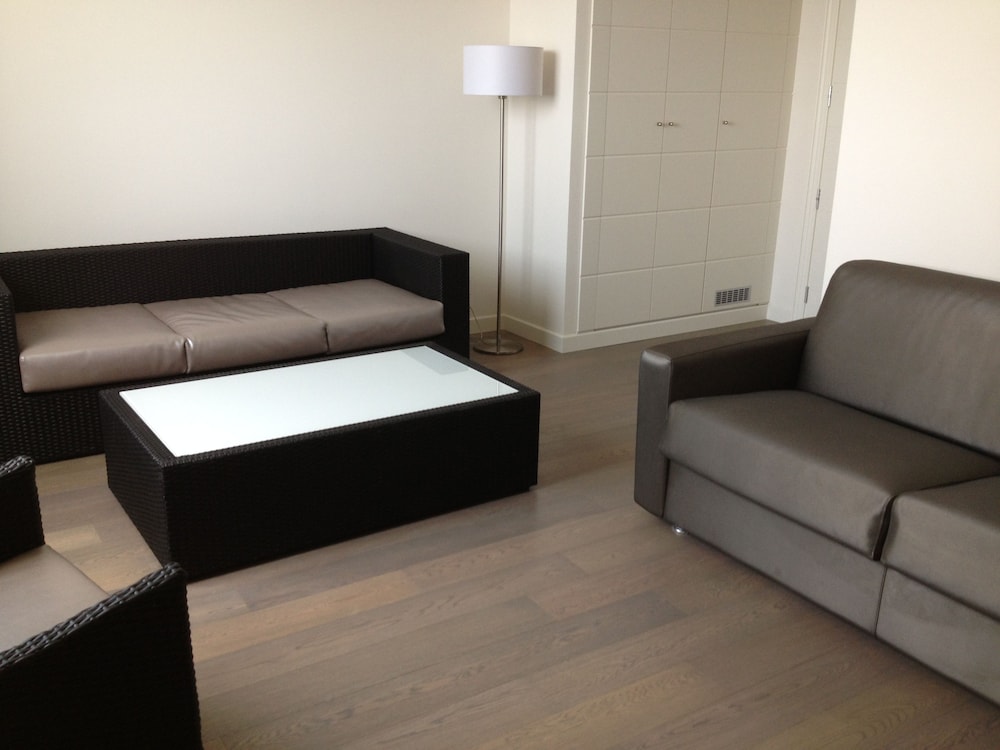 Tag Hotel 24/50
