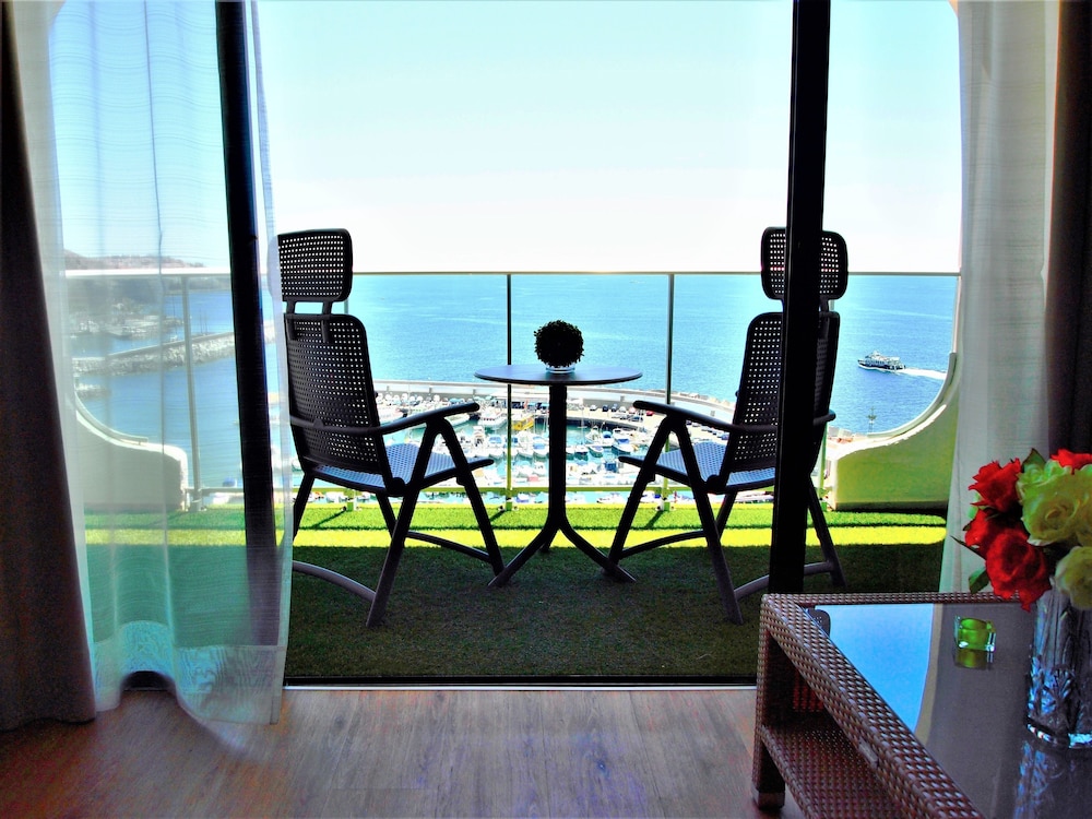 Punta Del Rey - Adults Only 18/50