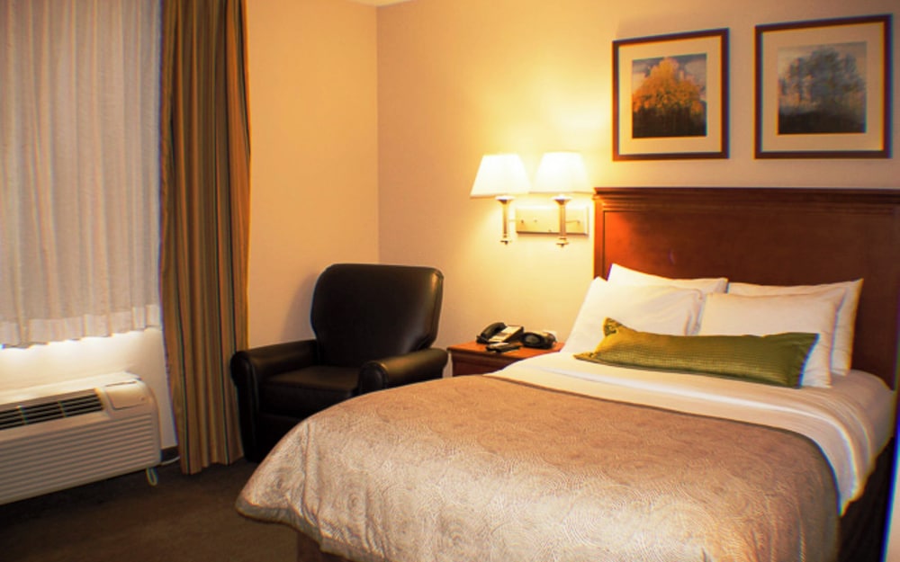 Candlewood Suites Jacksonville 27/72