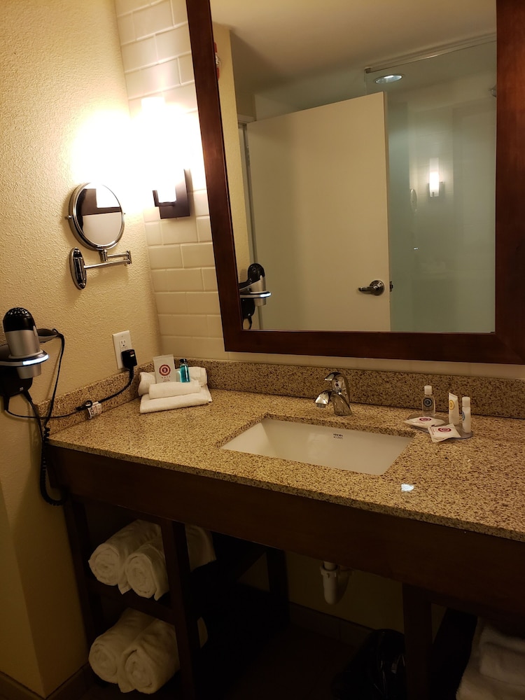 Comfort Inn & Suites Sidney I-80 45/49