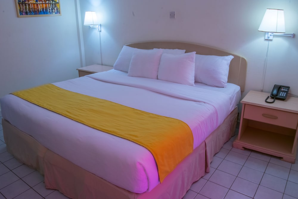 Siesta Hotel 34/75