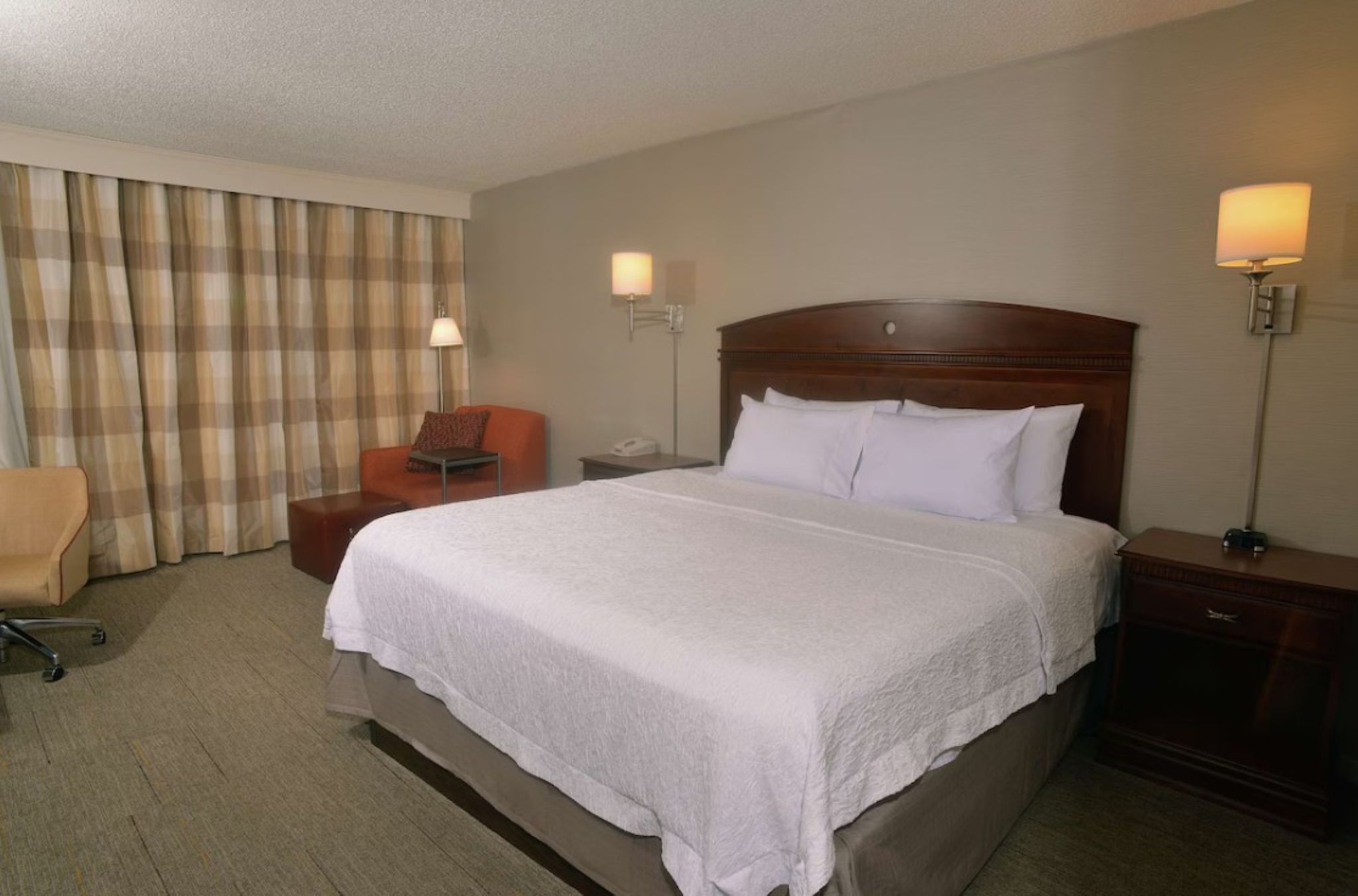 ROOM, KING BED, SOFA