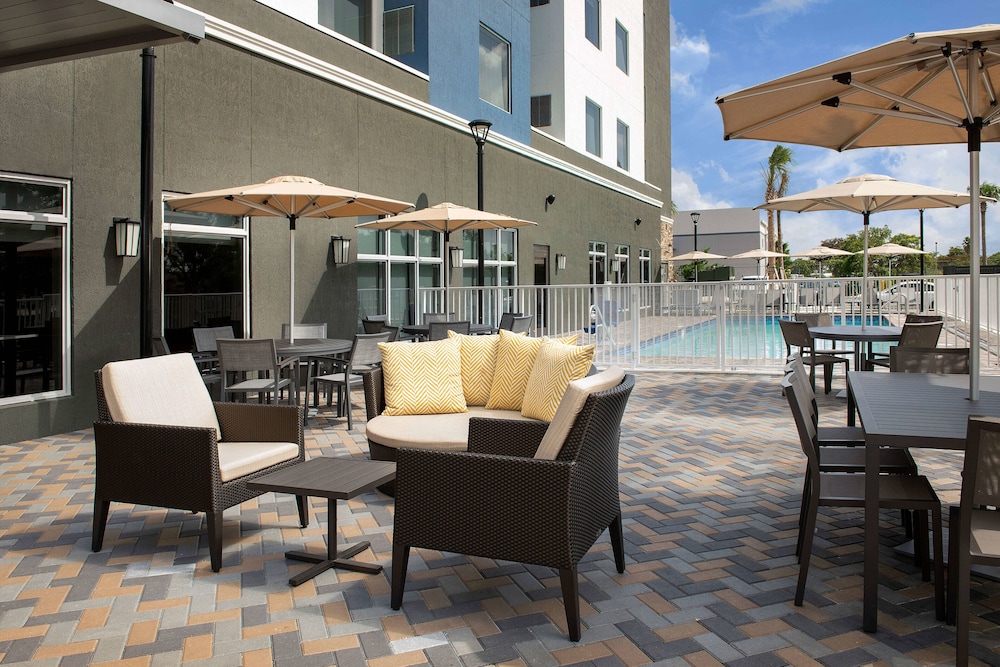 Residence Inn by Marriott Miami Northwest 37/42