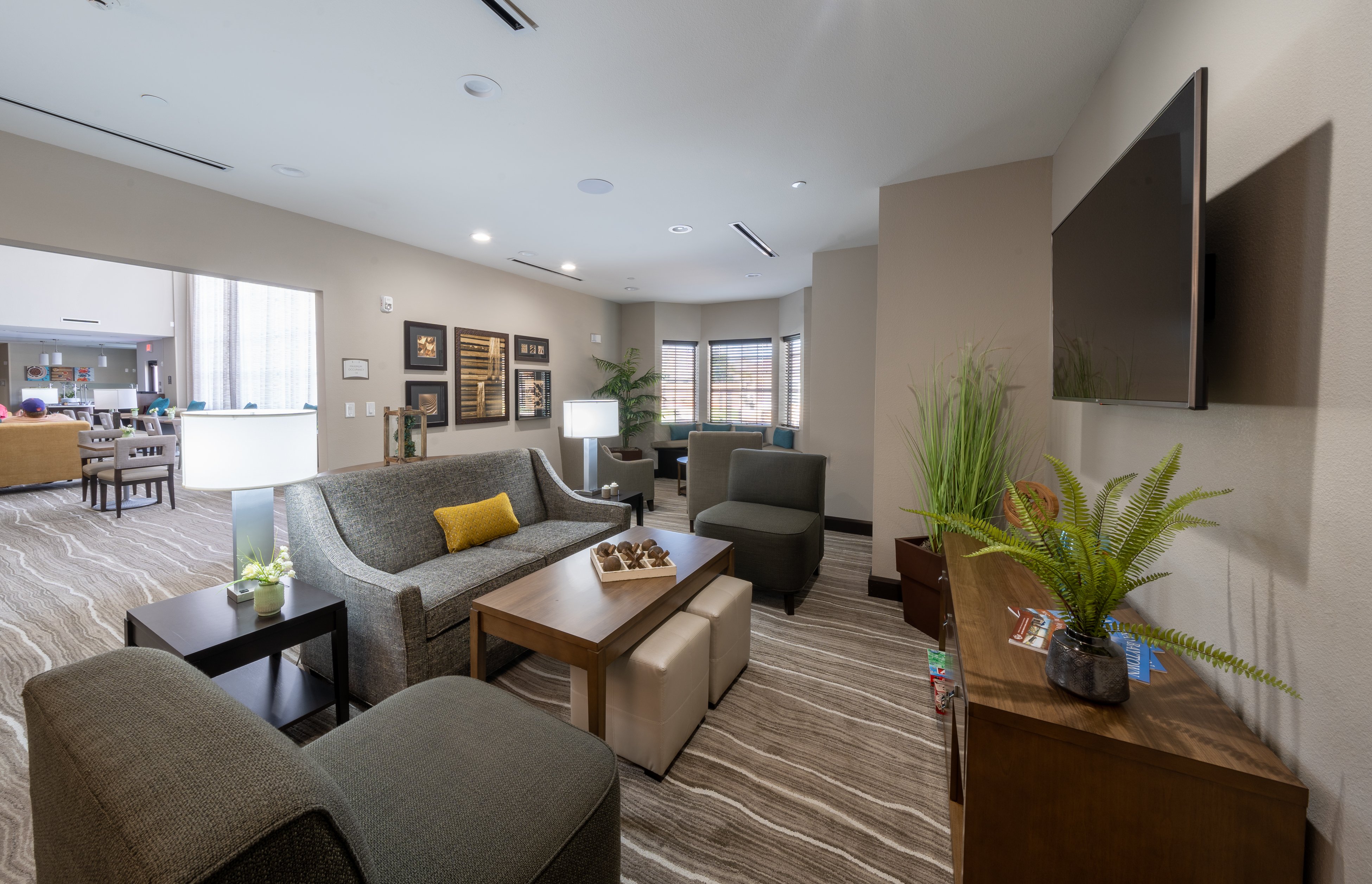 Staybridge Suites Houston East - Baytown 45/76