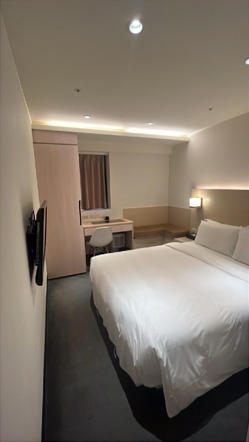 Standard, Double Bed, No Window