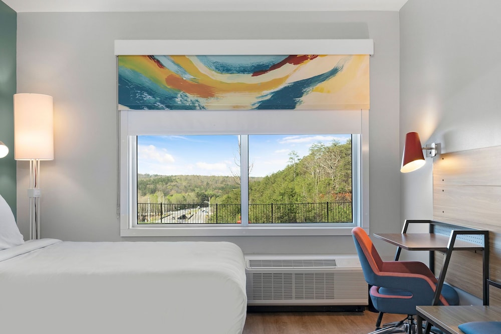 Lobby at Tru By Hilton Cartersville, CARTERSVILLE - GA