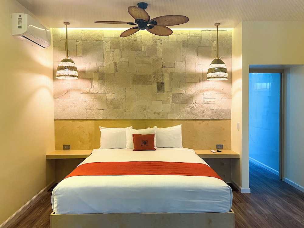 Master, Superior, Villa, King Bed, Bathtub