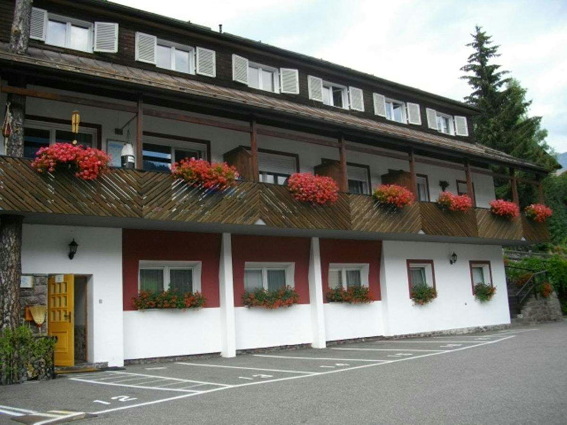 Hotel Villa Emilia Ortisei 2/56
