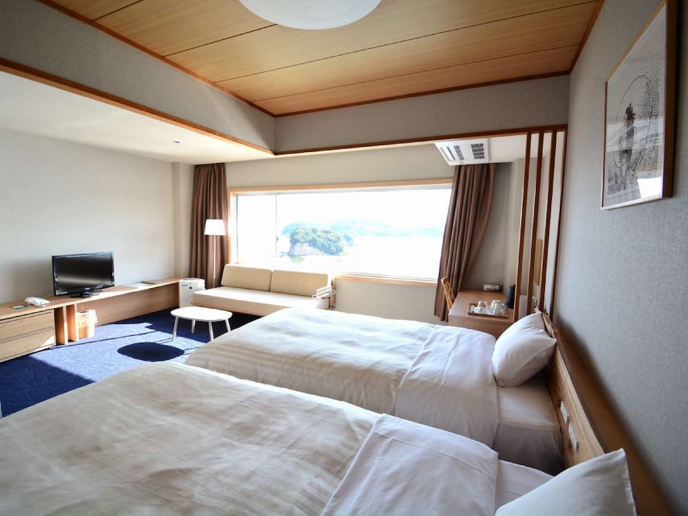 Shodoshima Kokusai Hotel 8/50
