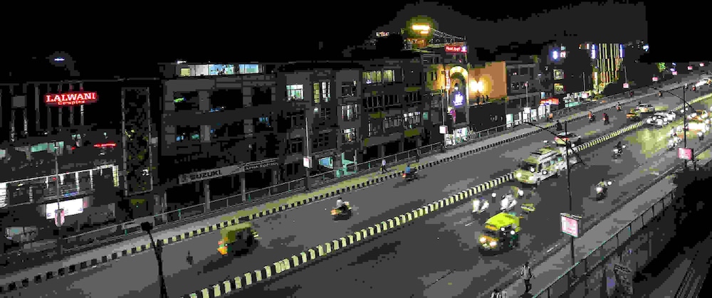 HOTEL MIDLAND 4/47