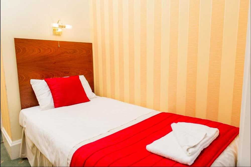 Avonmore Hotel Cartwright Gardens 14/31