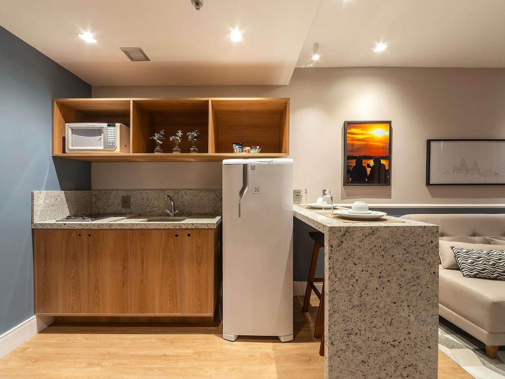 Manhattan Porto Alegre by Mercure 10/70