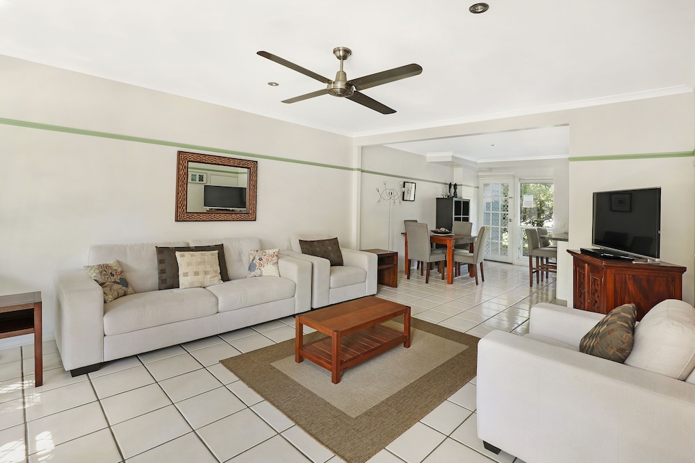 Coral Beach Resort 20/47