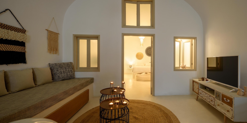 Suite Home Santorini 56/75