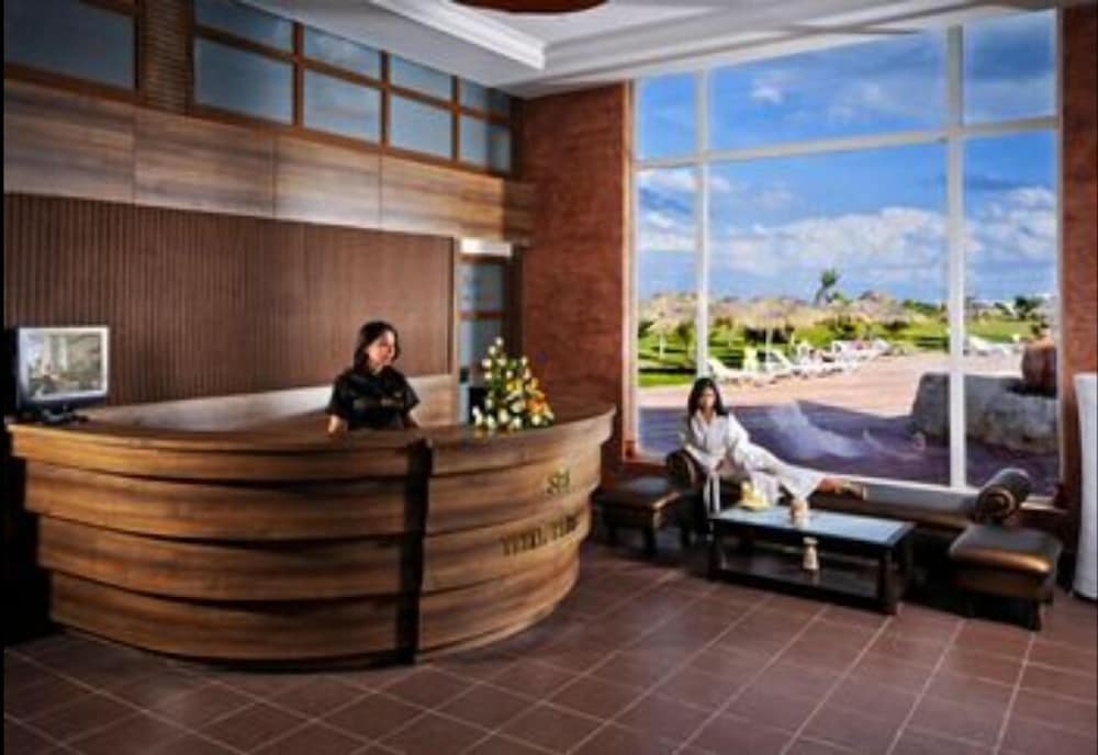 Lobby at Skanes Serail Hotel, MONASTIR