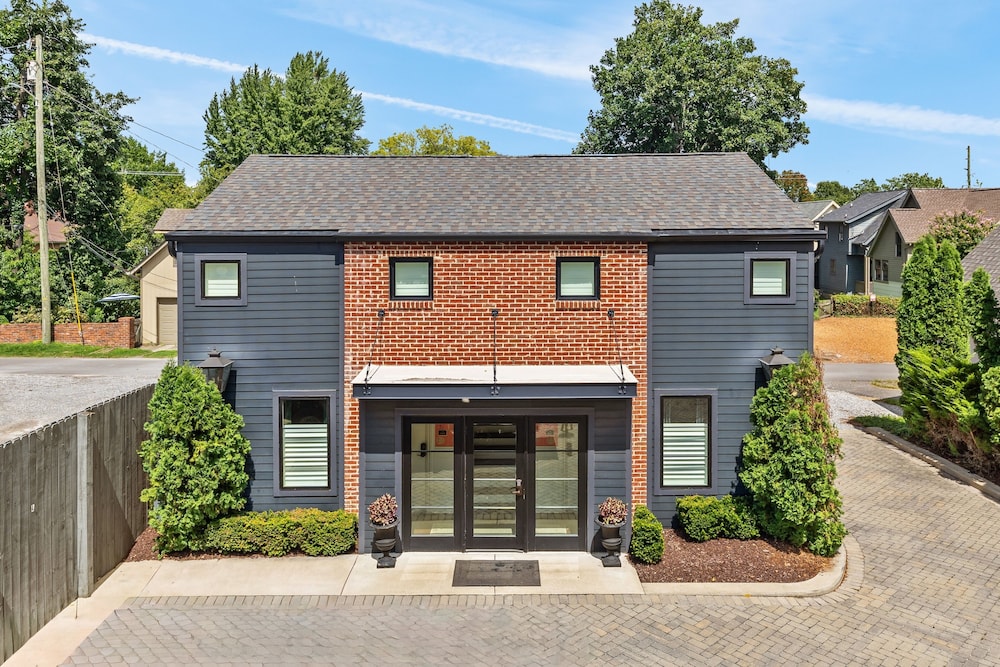 Germantown Inn 5/50