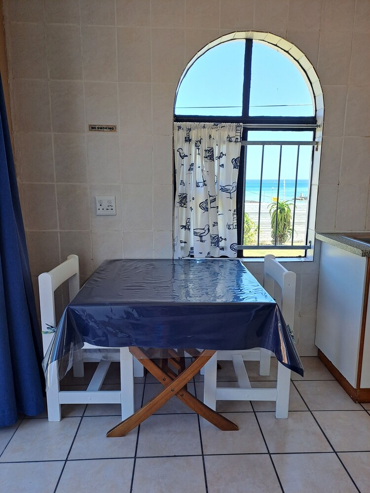Oom Piet Self Catering Accomodation 4/50