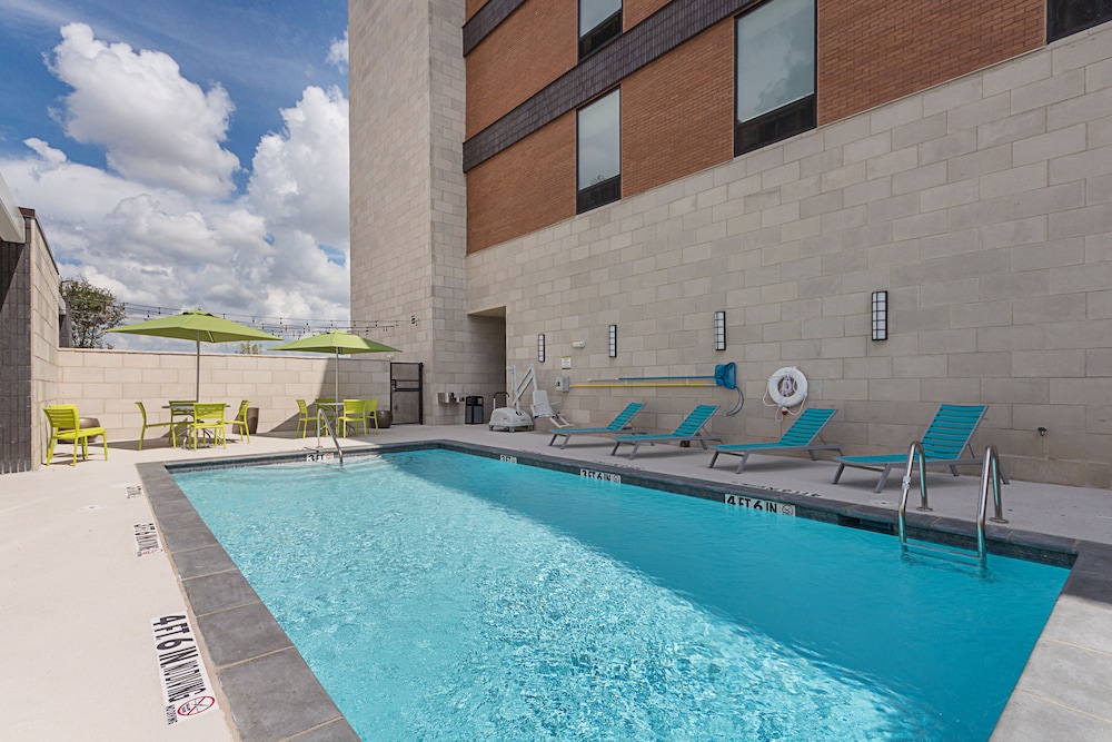 Home2 Suites By Hilton Irving / Dfw Airport North 28/63