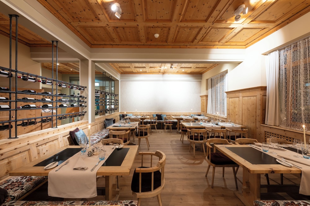 Hotel Schweizerhof, Sils Maria, a Faern Collection Hotel 60/74