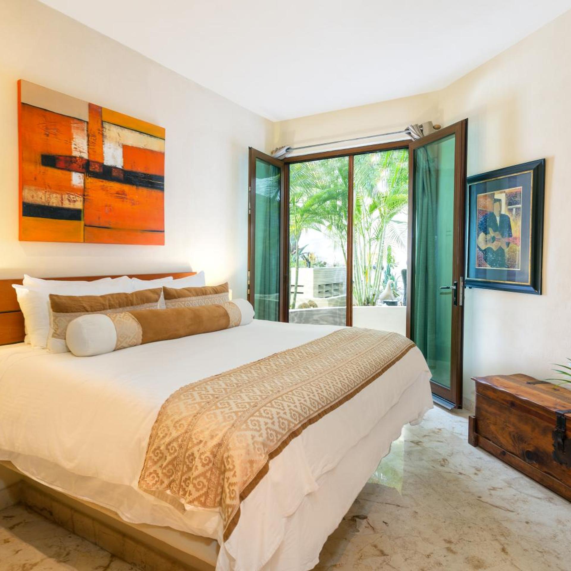 2 Bedrooms, Condo, 2 Bathrooms
