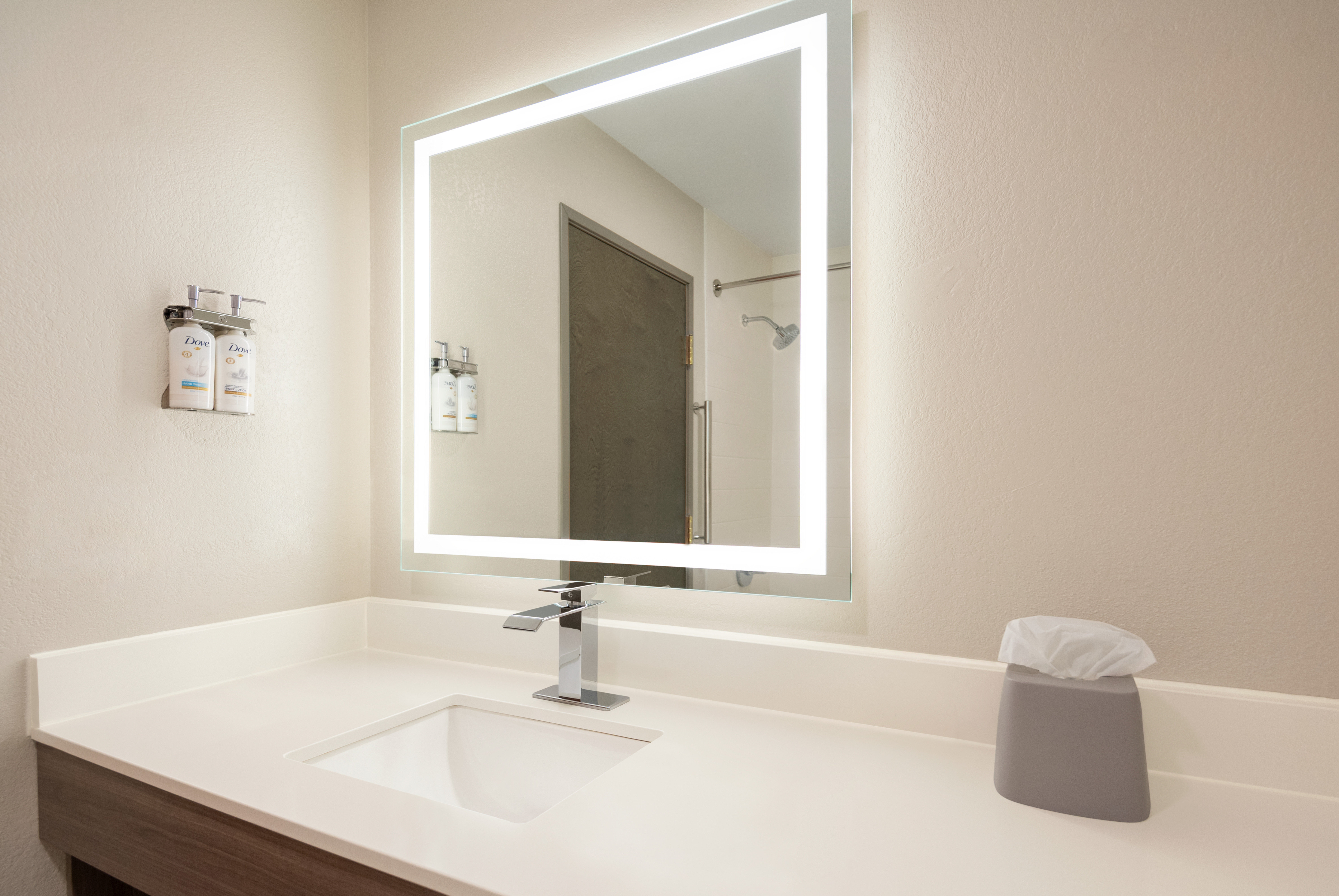 Holiday Inn Express Morgantown 62/65