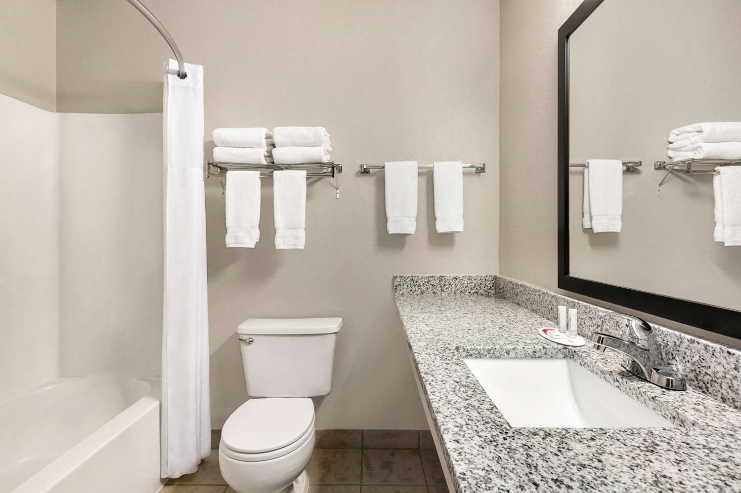 Baymont By Wyndham Whitefish 45/48
