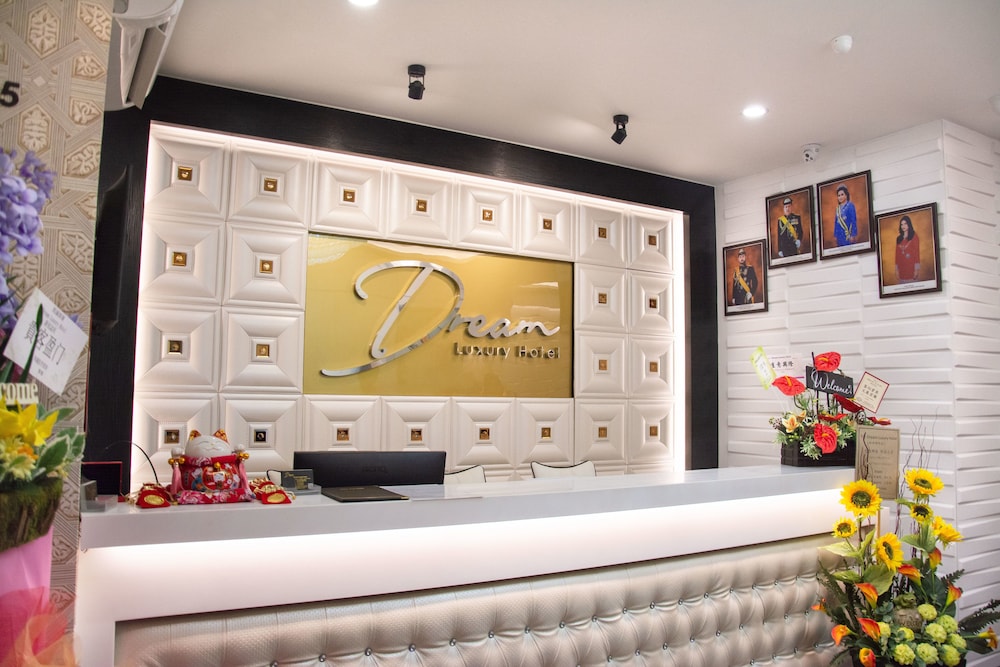 Dream Luxury Hotel 2/50