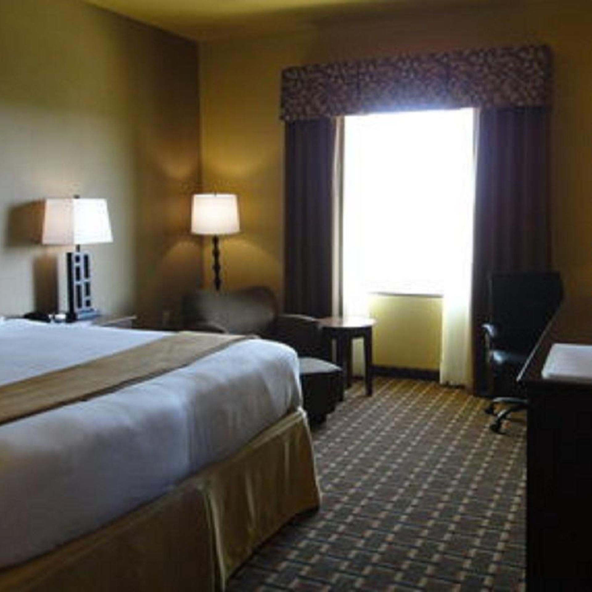 جناح بسريرين كوين مع أريكة، Holiday Inn Express Hotel And Suites George West 4/5